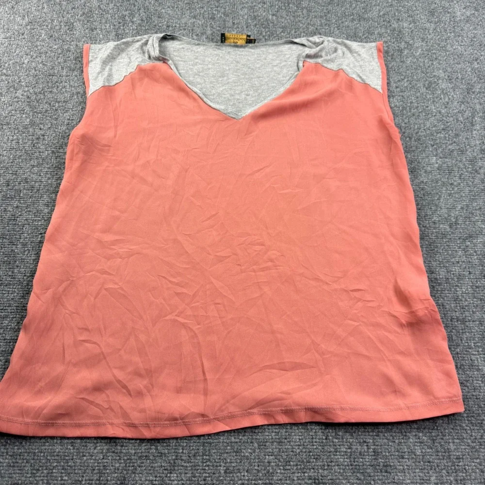 Brooksfield Donna Top GG Coral Gray V-Neck Mixed Media Sleeveless Women